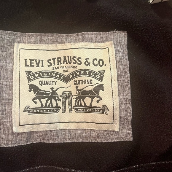 Levi's Gray Lightweight Trucker Jacket for Men - Picture 5 of 9